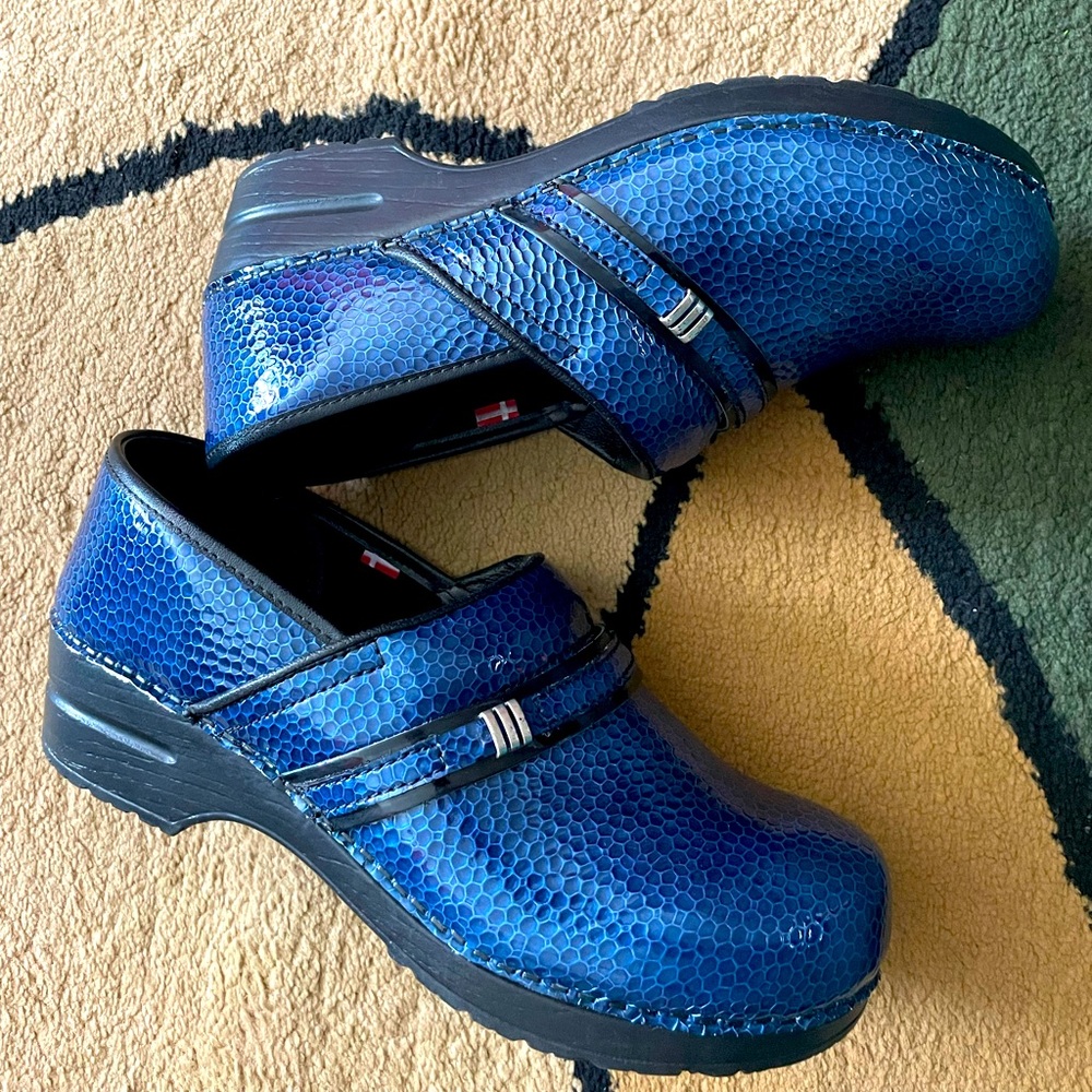 Sanita Clogs